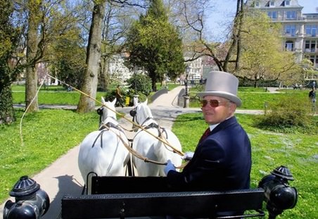 Kutscher in Allee Baden-Baden